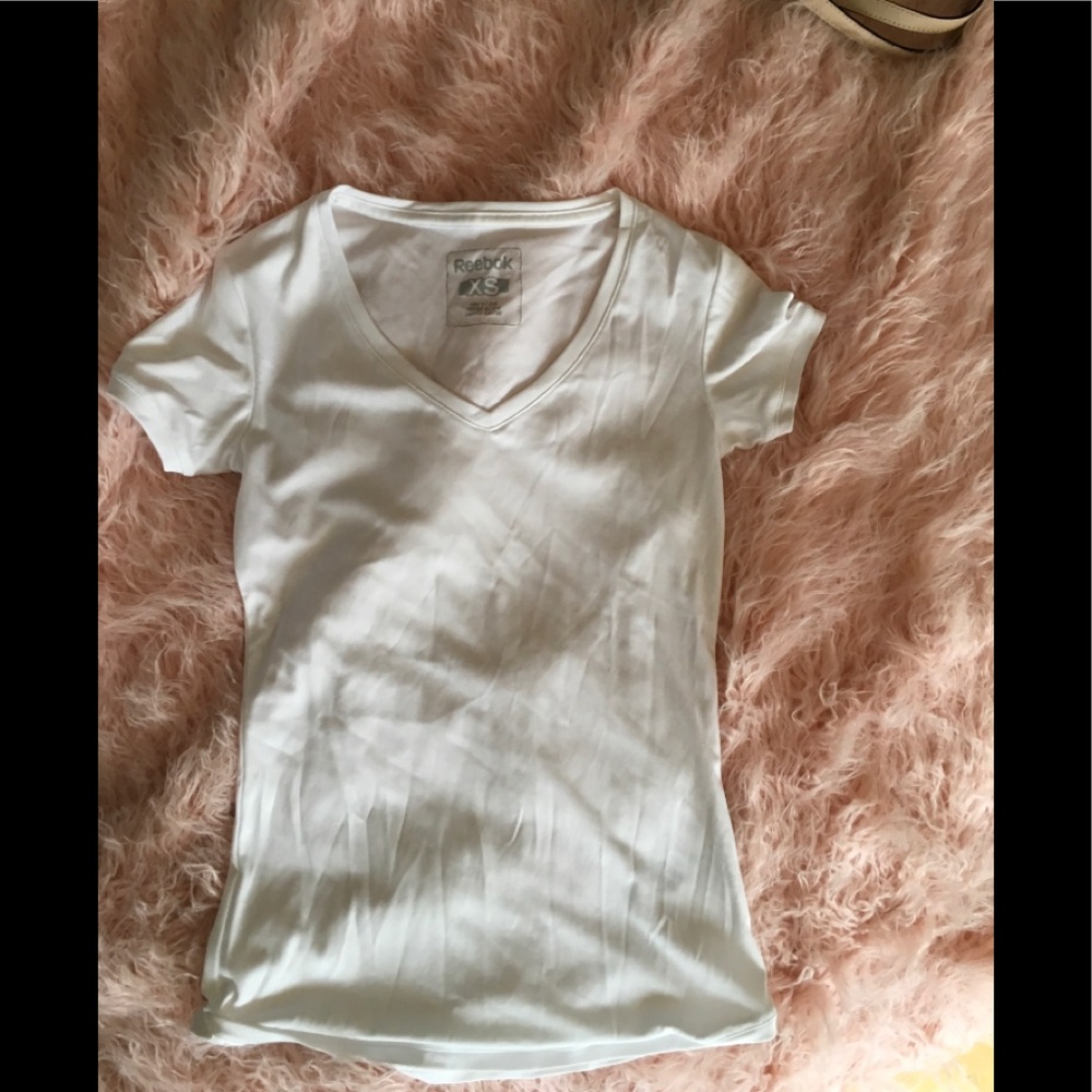 Reebok sport shirt, like new!